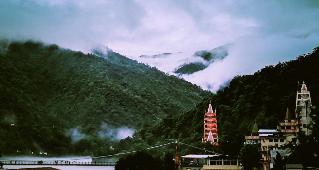 Shri Ganga View Guest House Ришикеш Экстерьер фото